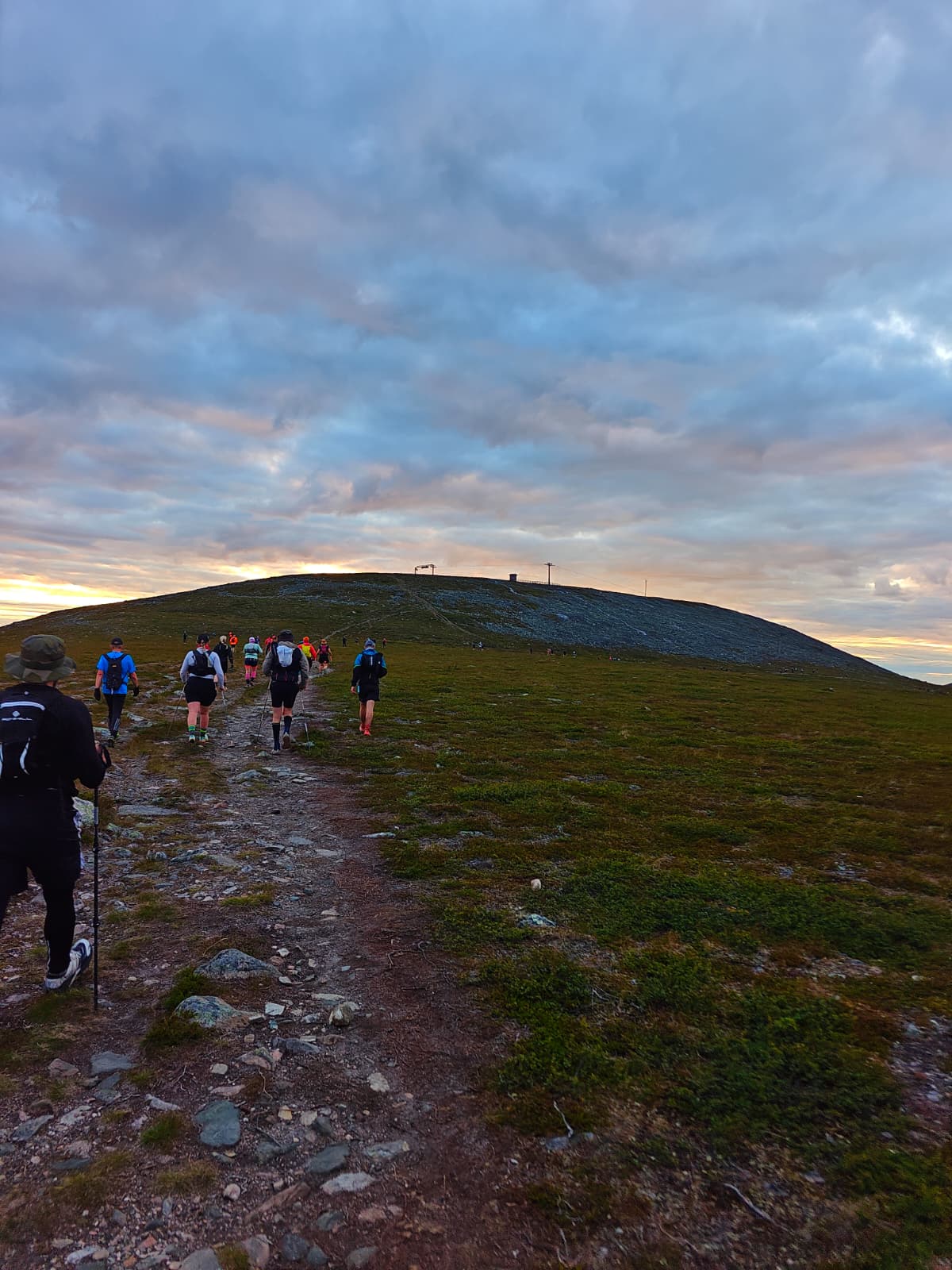 INTO THE NIGHT — FELL RUNNING / FINLAND